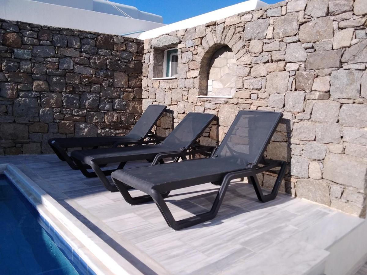 אורנוס Celeste Apartments מראה חיצוני תמונה