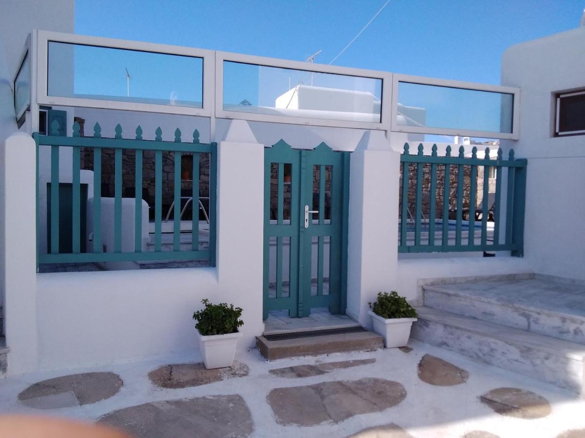 אורנוס Celeste Apartments מראה חיצוני תמונה