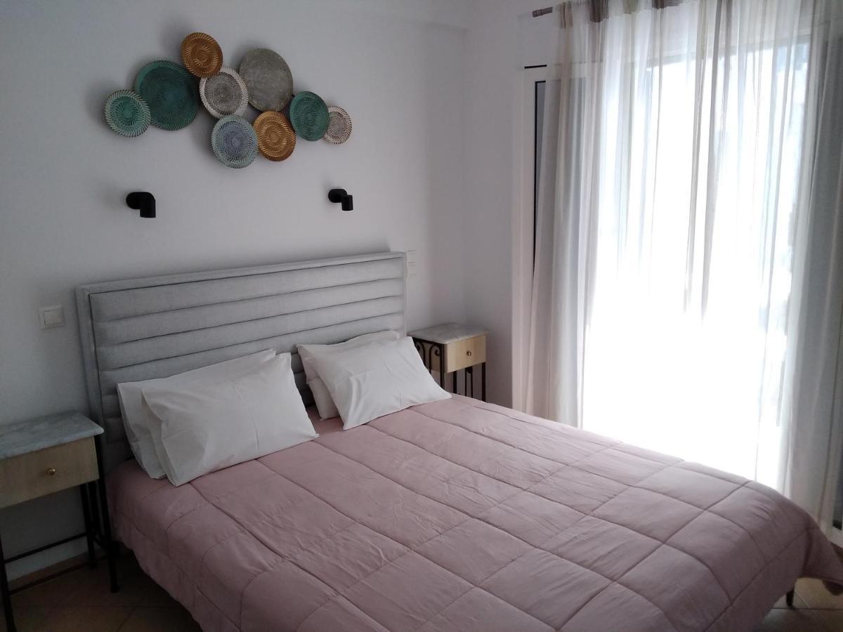 אורנוס Celeste Apartments מראה חיצוני תמונה
