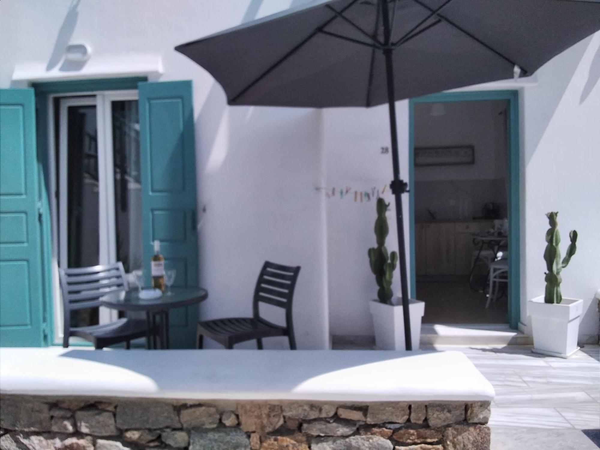 אורנוס Celeste Apartments מראה חיצוני תמונה